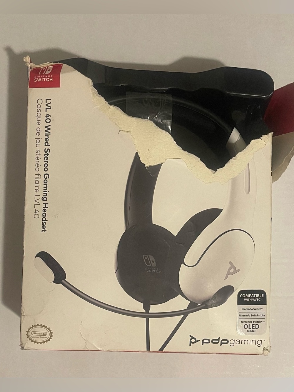 PDP Gaming LVL40 Wired Stereo Gaming Headset for Nintendo Switch - White/Black